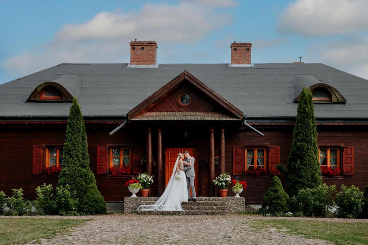 Dwor Woskrzenice Hotel Biała Podlaska Kültér fotó