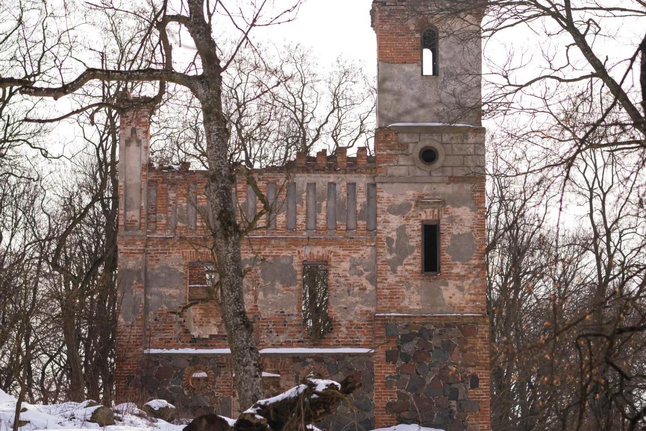 Dwor Woskrzenice Hotel Biała Podlaska Kültér fotó