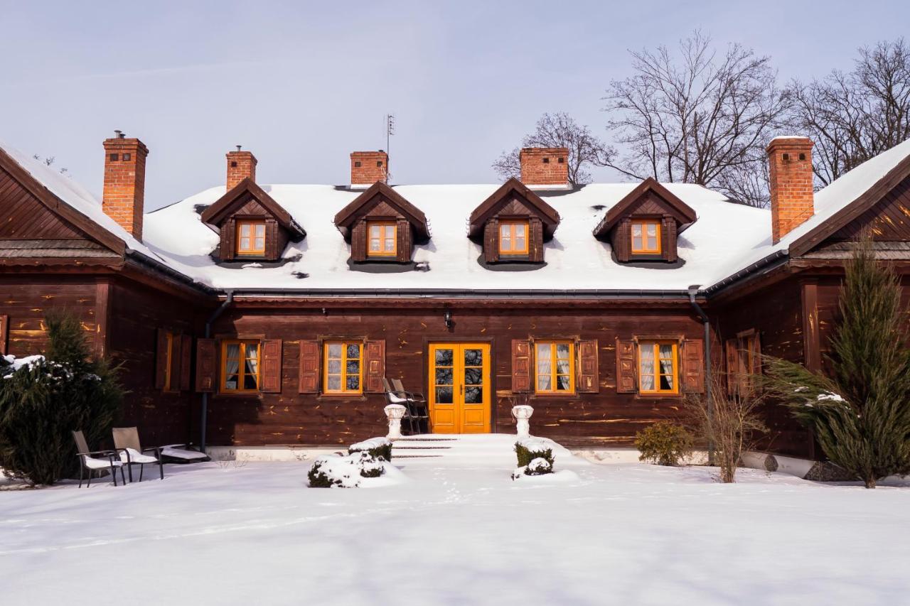 Dwor Woskrzenice Hotel Biała Podlaska Kültér fotó