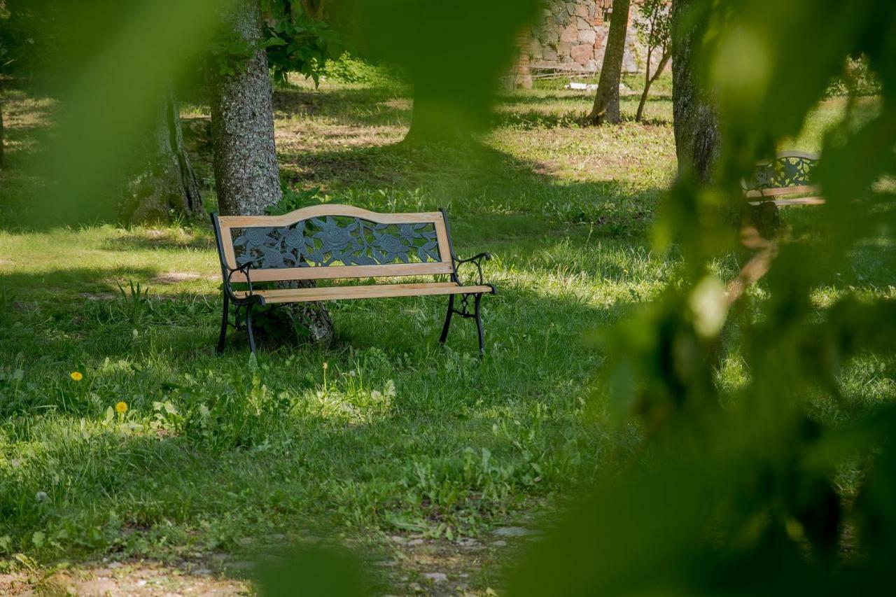 Dwor Woskrzenice Hotel Biała Podlaska Kültér fotó